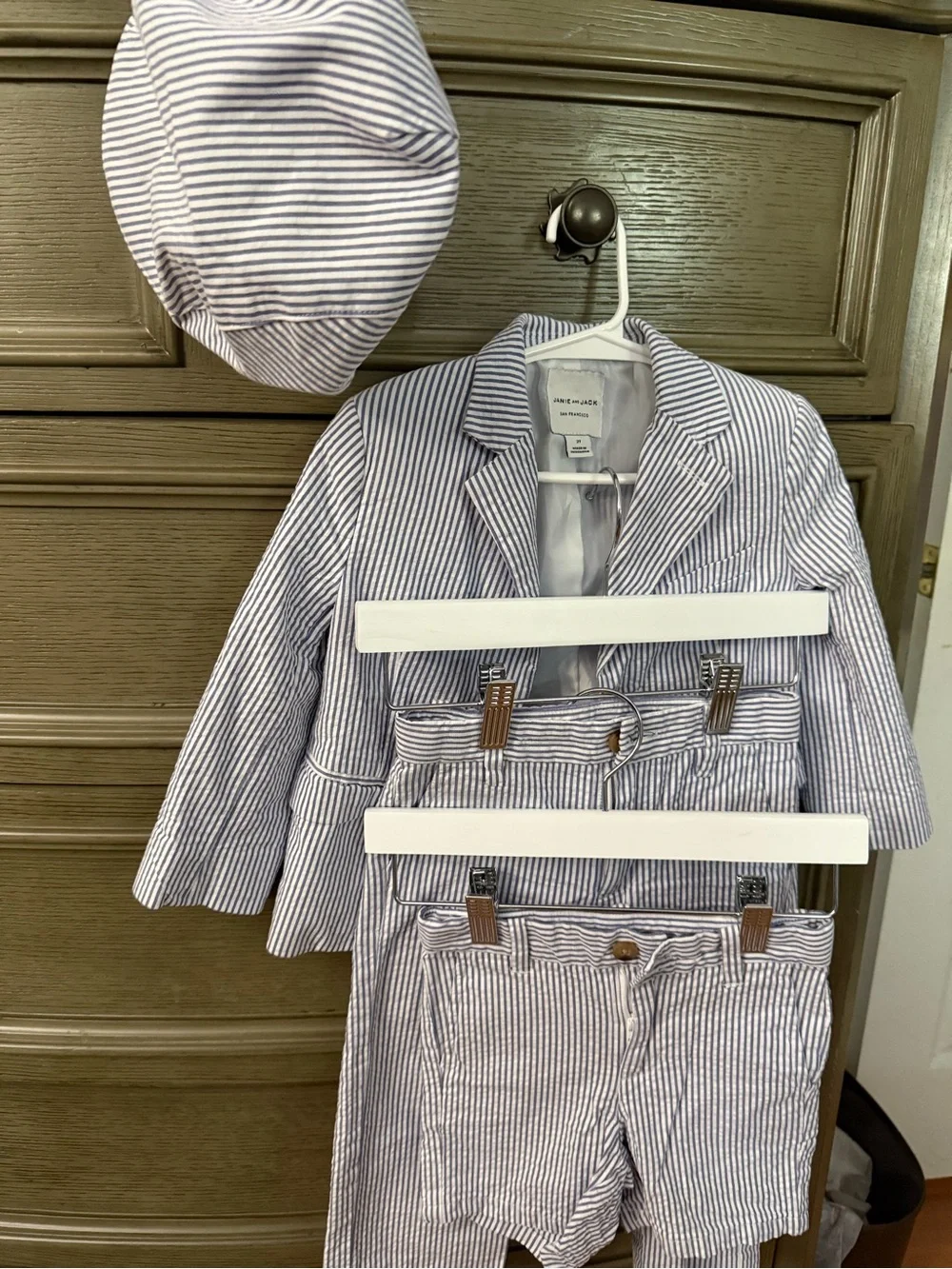 Janie and Jack White and Blue Seersucker Stripe Hat and Suit Set